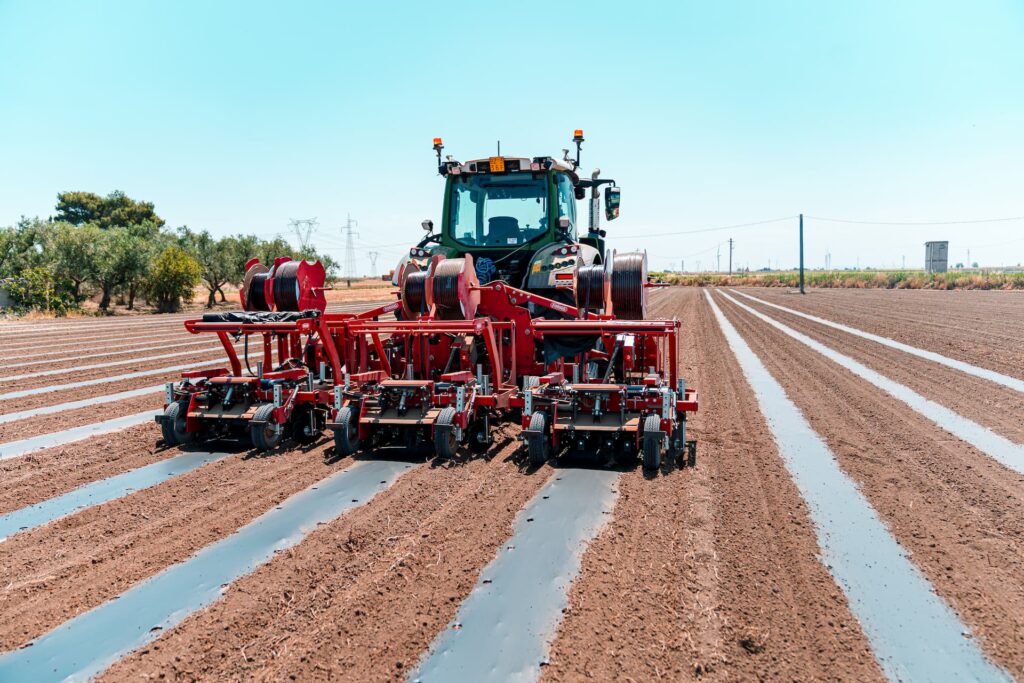 STF PRO Forigo: the professional mulch layer for horticulture and agriculture 4.0
